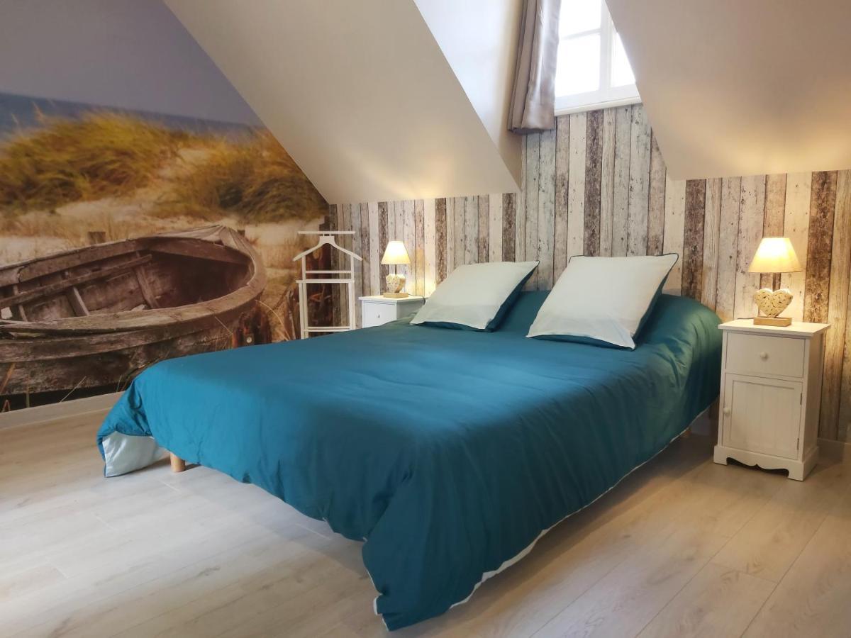 Le Bonheur Des Plumes Bed & Breakfast Montmartin-en-Graignes Dış mekan fotoğraf