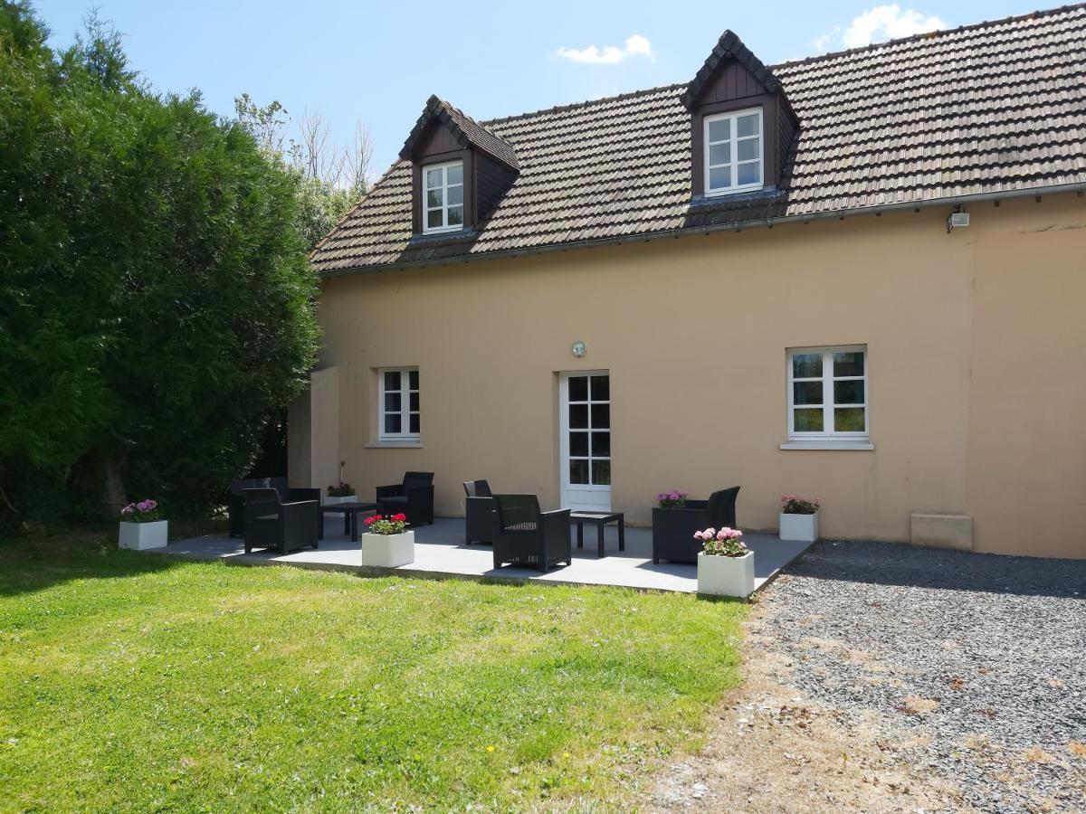 Le Bonheur Des Plumes Bed & Breakfast Montmartin-en-Graignes Dış mekan fotoğraf