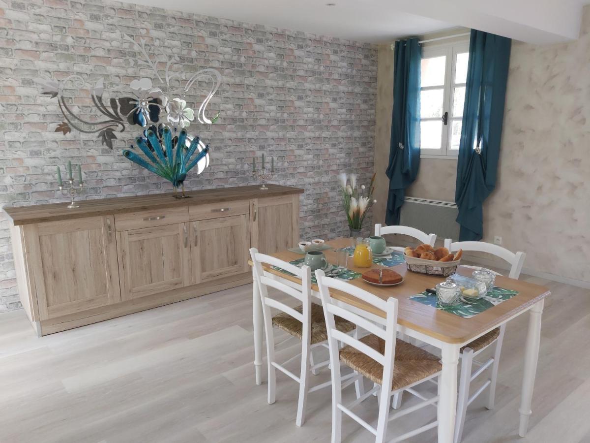 Le Bonheur Des Plumes Bed & Breakfast Montmartin-en-Graignes Dış mekan fotoğraf