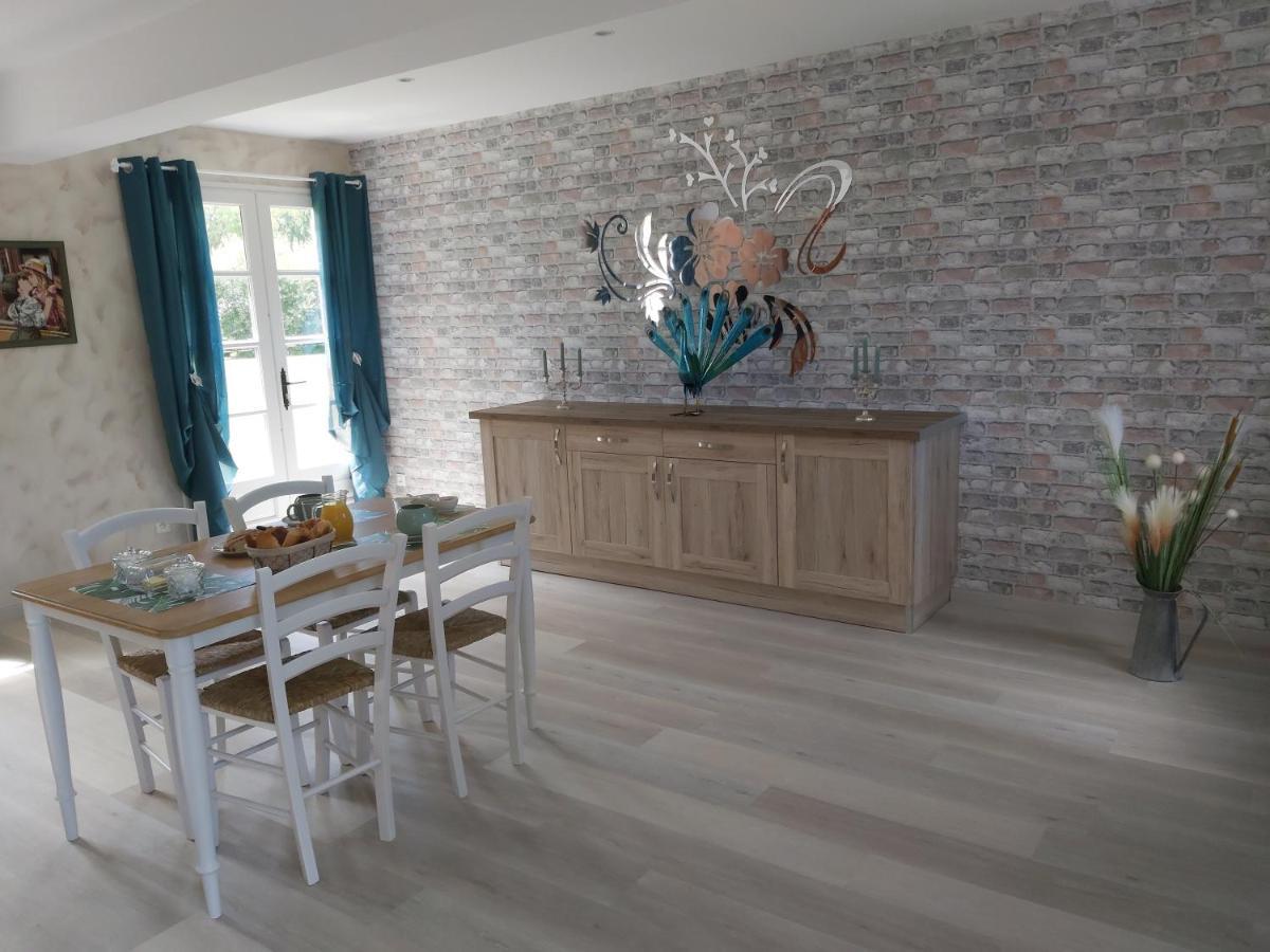 Le Bonheur Des Plumes Bed & Breakfast Montmartin-en-Graignes Dış mekan fotoğraf
