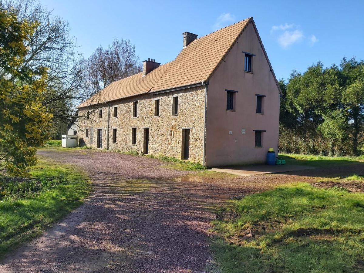 Le Bonheur Des Plumes Bed & Breakfast Montmartin-en-Graignes Dış mekan fotoğraf