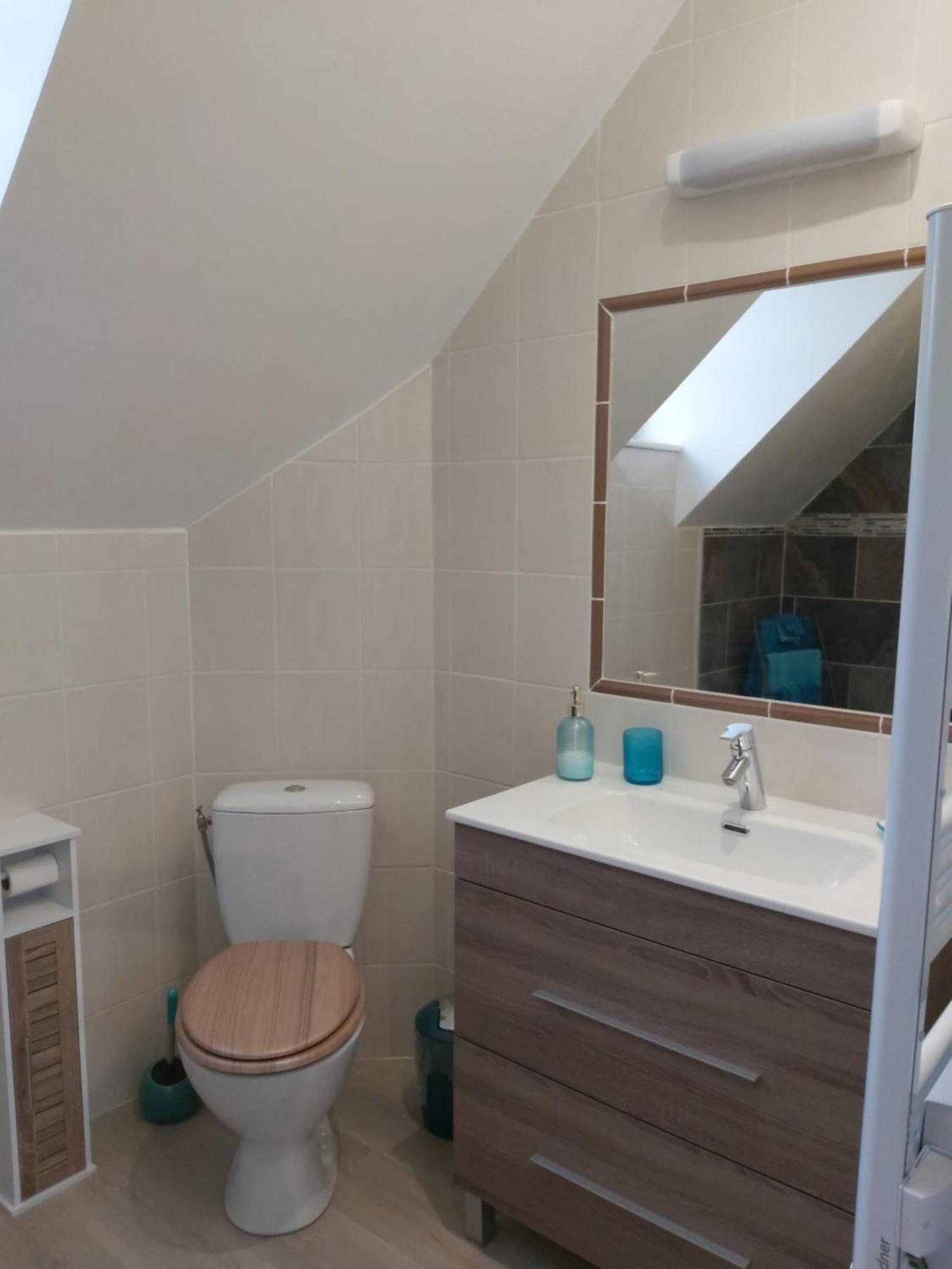Le Bonheur Des Plumes Bed & Breakfast Montmartin-en-Graignes Dış mekan fotoğraf